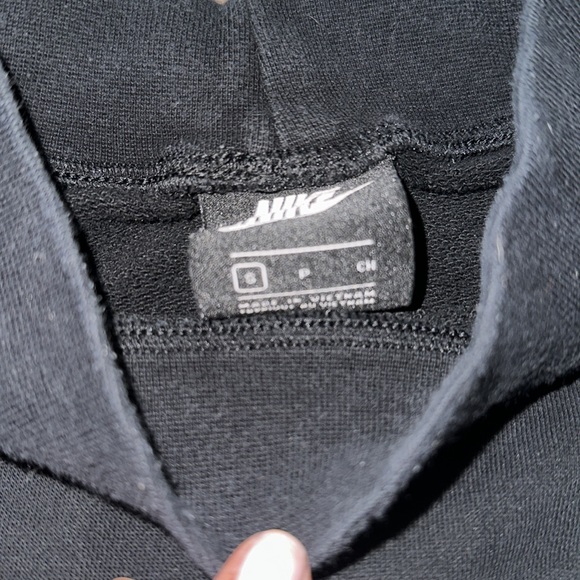 Nike cropped hoodie - Picture 2 of 2